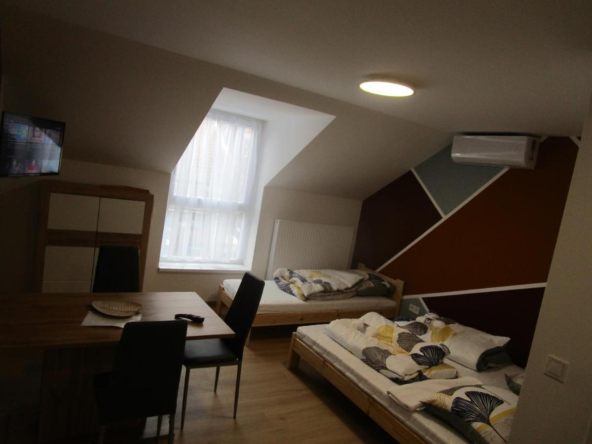 Veroland Maganszallashely Hódmezővásárhely Екстериор снимка